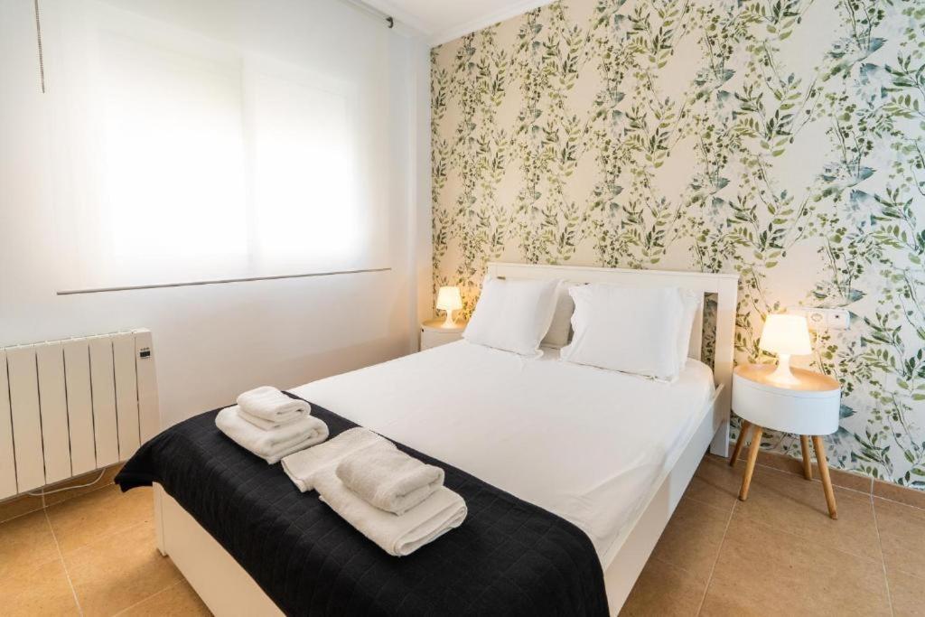 Trendy Homes Puerta Purchena Apartment