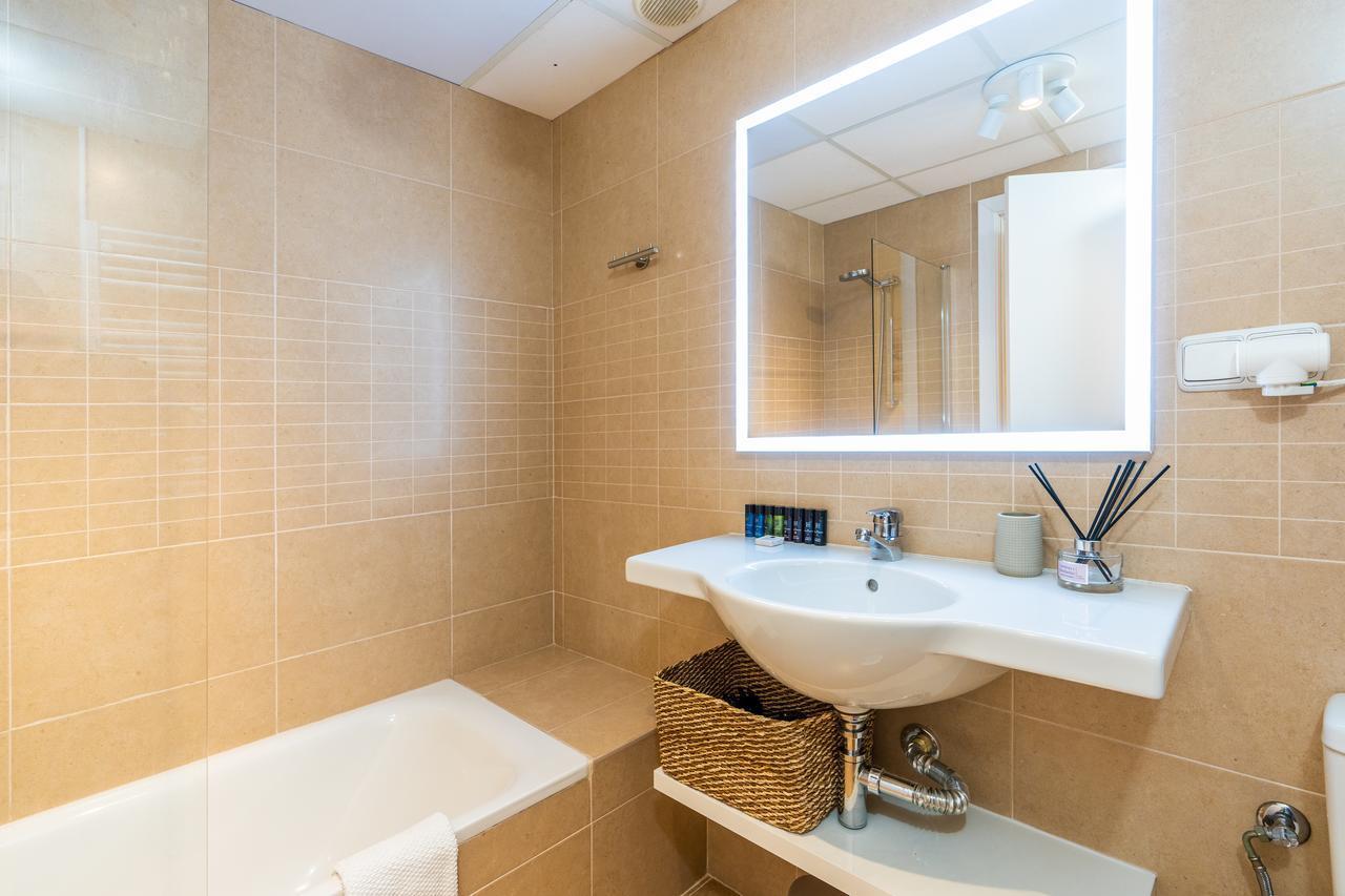 Trendy Homes Puerta Purchena Apartment Almería